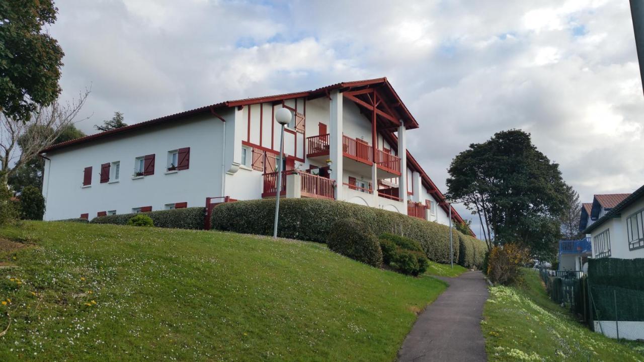 Hendaye Plage Logement Entier Avec Jardin Apartment Bagian luar foto